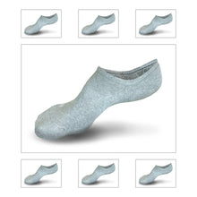 Load image into Gallery viewer, Photorealistic illustration of Skinnys Performance padded-heel sock (duplicated 7 times) on an invisible foot revealing the fit
